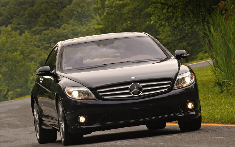  Mercedes-Benz CL550 4Matic 2009 года  (фото 14 из 26)